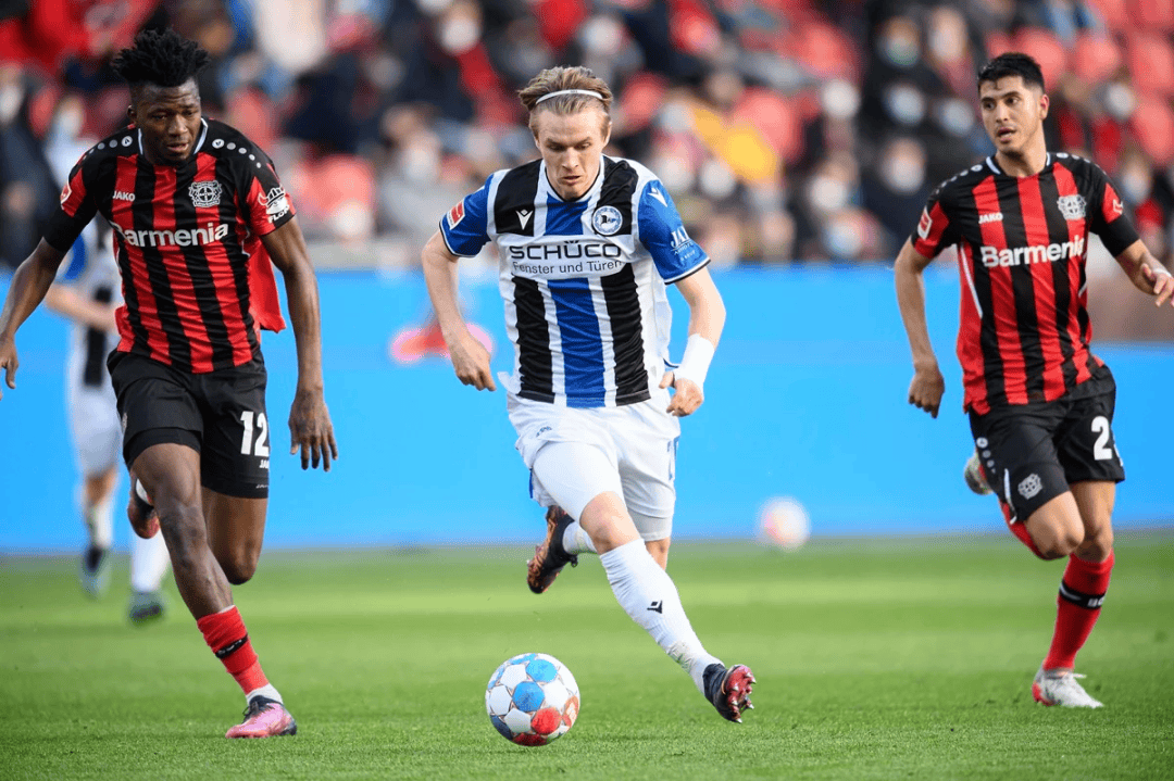 兰博电竞-国际比赛日突围战来临，底特律活塞围绕足总杯调整名单，悬念犹存，年轻球员得到机会的简单介绍